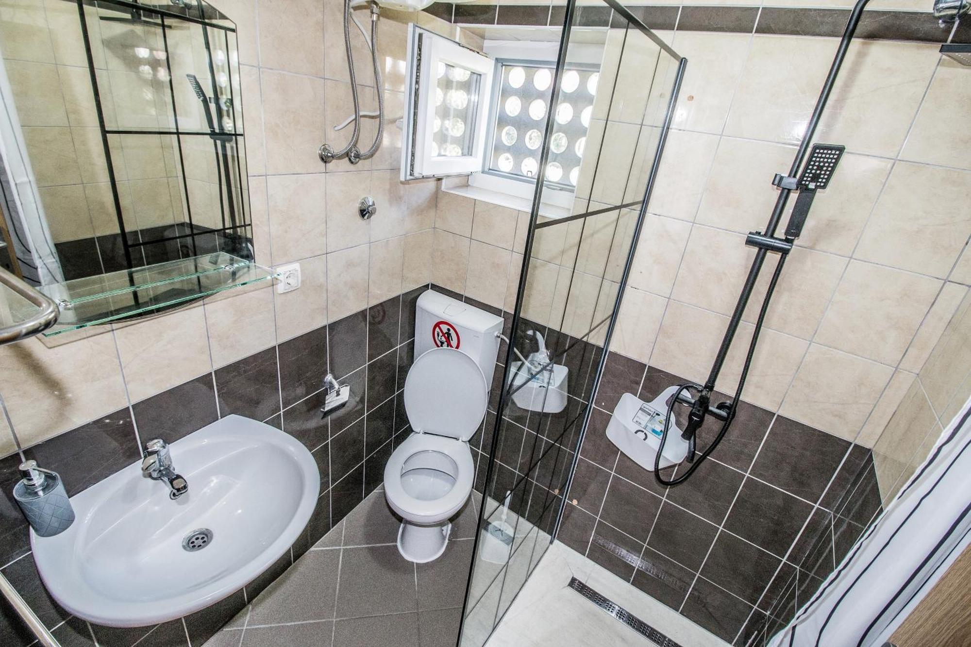 Dream House Rajic Apartment เทรอปาย ภายนอก รูปภาพ