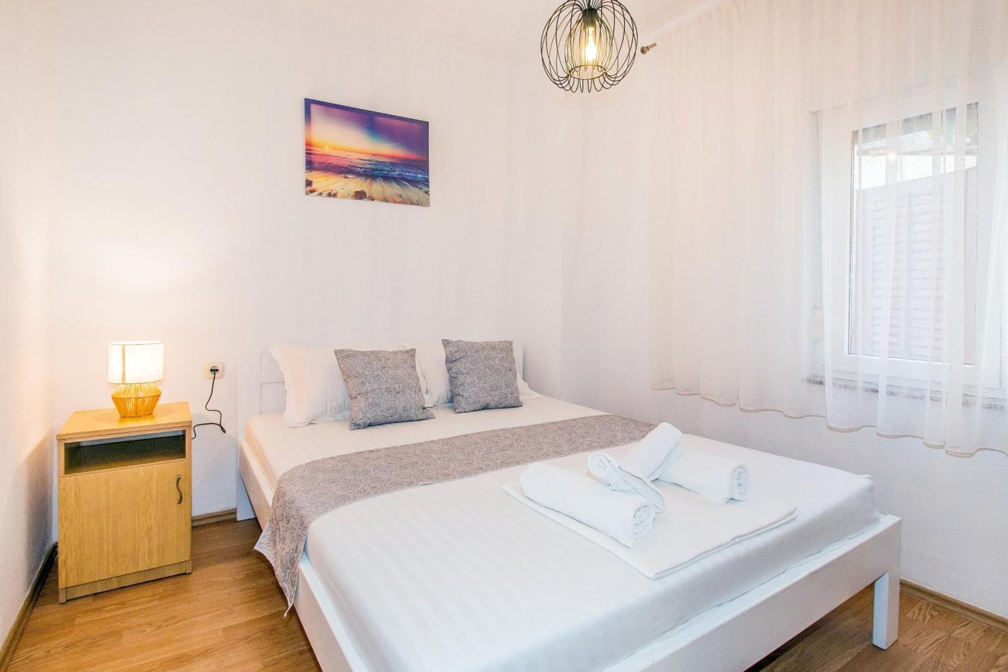 Dream House Rajic Apartment เทรอปาย ภายนอก รูปภาพ
